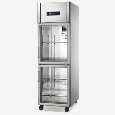 Kühlschrank mit zwei Glastüren